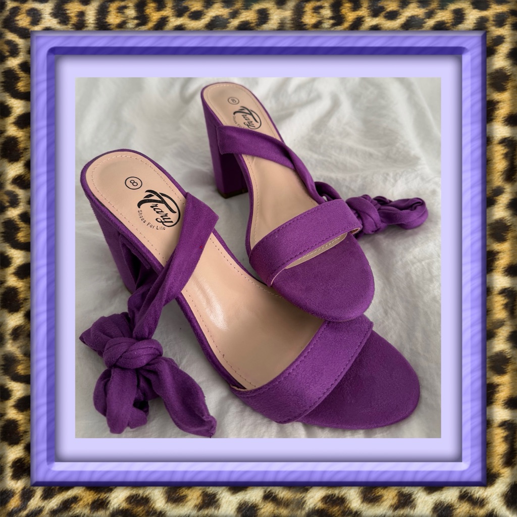 Price Firmtrary Purple Womens Heels Brand New